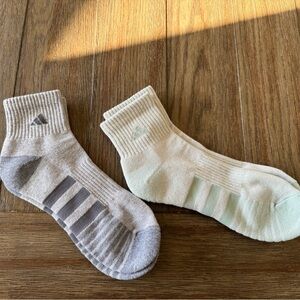 NWOT Adidas Men's Gray and Light Green Socks